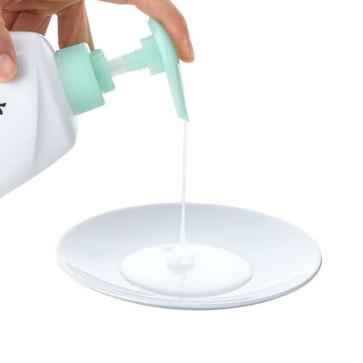 六神清新滋润沐浴露【芦荟 麦冬】保湿爽身沐浴液 清新滋润700g+180g