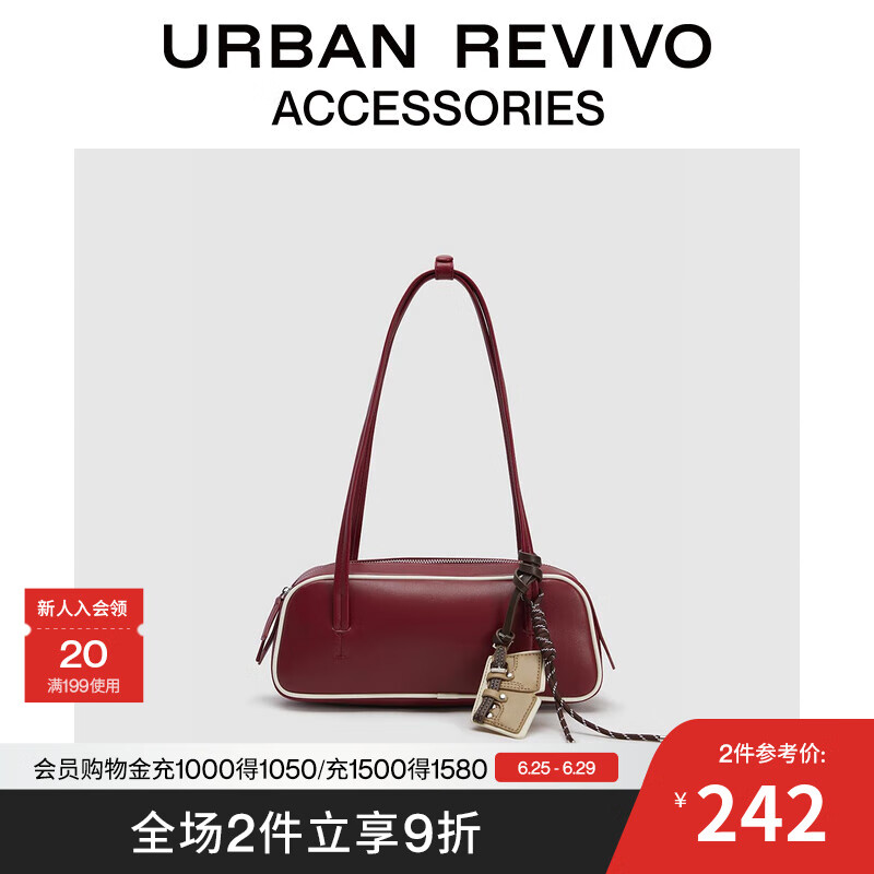 URBAN REVIVO2025夏季新款女士挂件饰波士顿单肩包UAYB50076 赤红