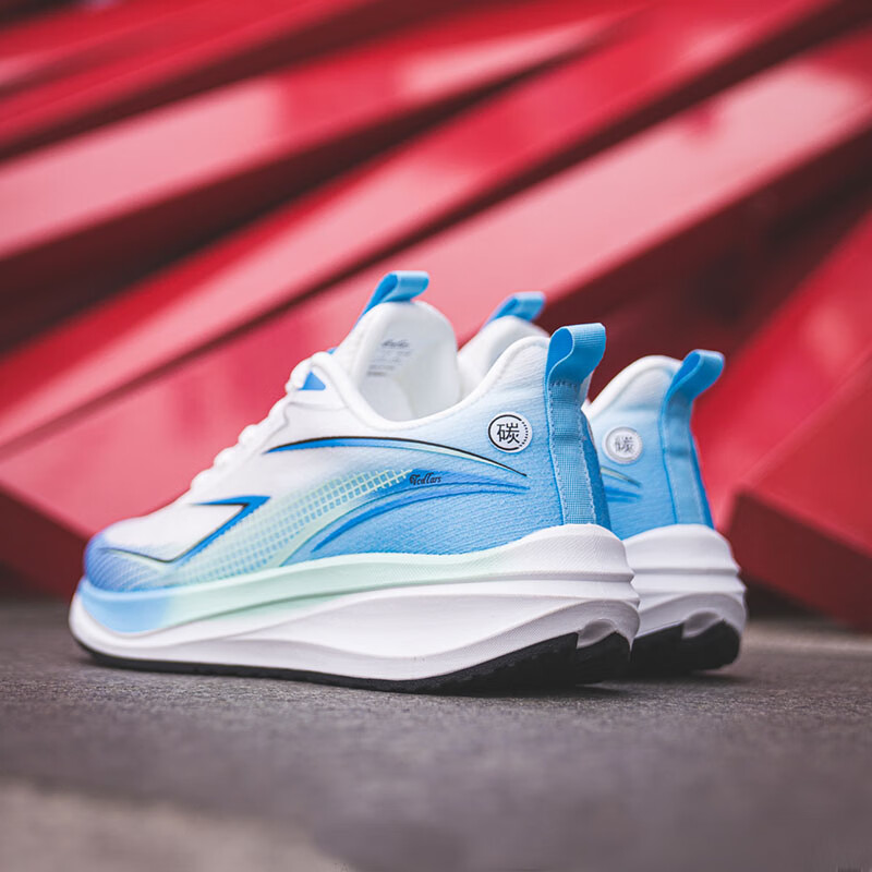 Tcellars跑步鞋男夏季新款男鞋网面透气休闲运动鞋子男软底缓震回弹跑鞋 天际蓝 41