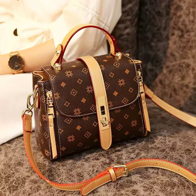 酷奇袋鼠酷奇女包高级感小包包女2025新款韩版手提水桶包女斜挎女包大容量 卡其色