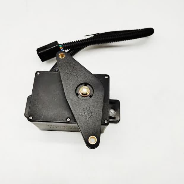 弄狮特商三环随车吊货车远程油门踏板1108010