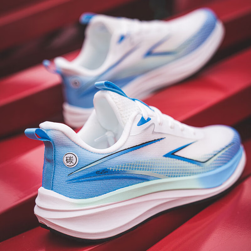 Tcellars跑步鞋男夏季新款男鞋网面透气休闲运动鞋子男软底缓震回弹跑鞋 天际蓝 41