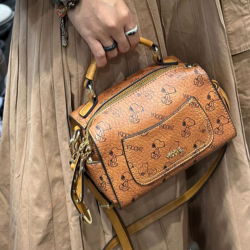 snoopy包包复古印花女式斜挎包大容量托特包通勤手提包女包 棕色