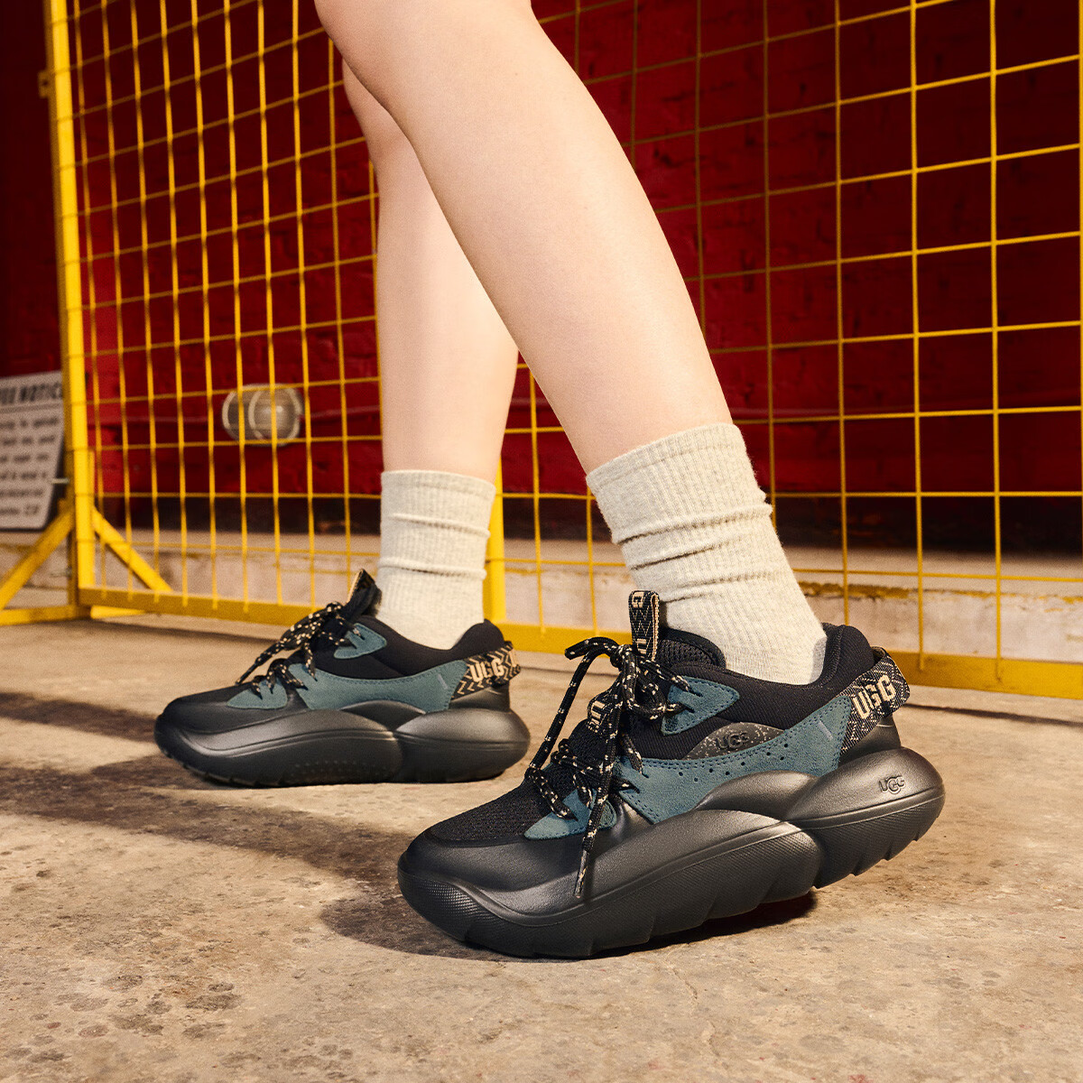 UGG������Ůͬ�����˶�����Ь�ϵ�Ь1152734��ɫ/�籩��ɫ ��ɫ/�籩��ɫ 36