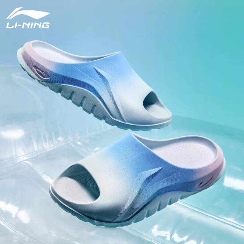 ���ڲ����������˶���Ь�����Ůͬ���ļ����̵��������¾Ӽ�ɳ̲��ЬAGAW035 -9������/����� 42 (265mm) 41.5-42 64.6Ԫ