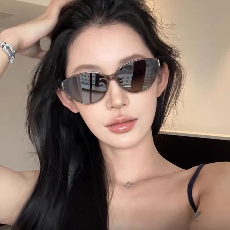 圣卡西2026新款猫眼墨镜高级感防紫外线防晒登山网红时尚女款百搭太阳镜 栗子茶色 防紫外线镜片【UV400防晒】