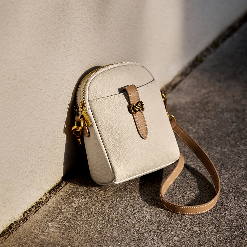 納蘭杜（Nalandu）手機包女斜挎2025新款夏天散步裝手機迷你小包包女士小挎包 米白拼杏[頭層牛皮][送老婆送閨