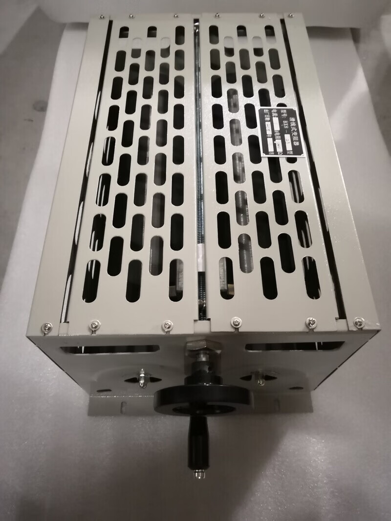 滑动变阻器,滑动变阻器作用 滑动变阻器,滑动变阻器作用