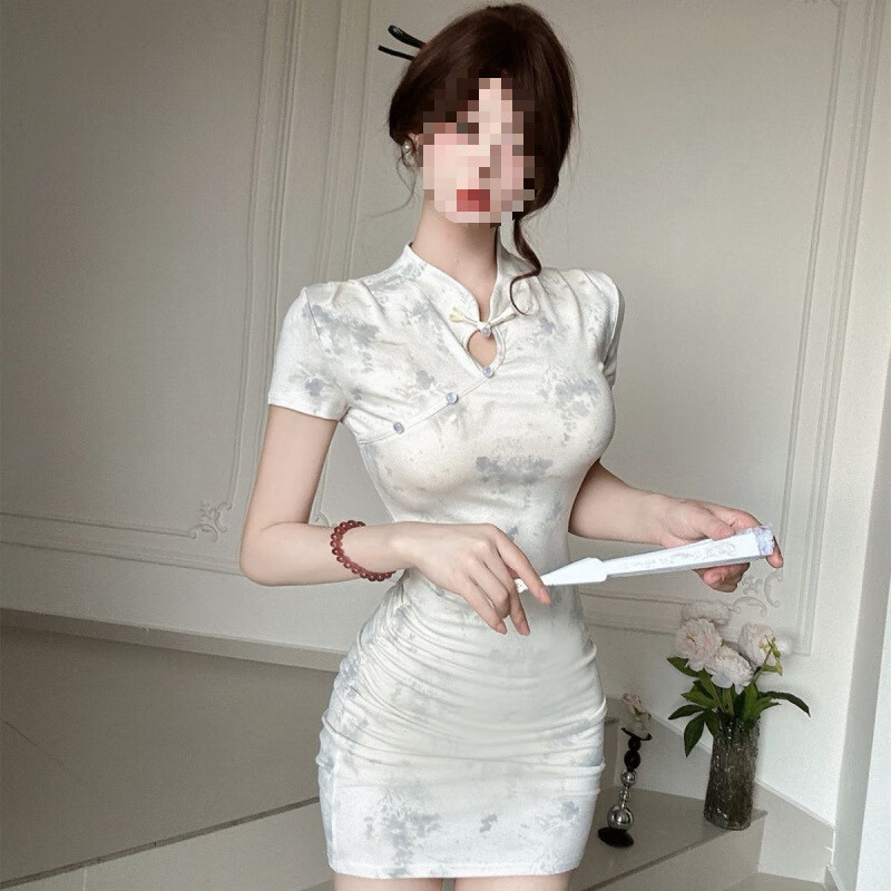 【优选】夏季新中式国风年轻款改良旗袍短款紧身包臀连衣裙女 黑色 S 【建议70-80斤】