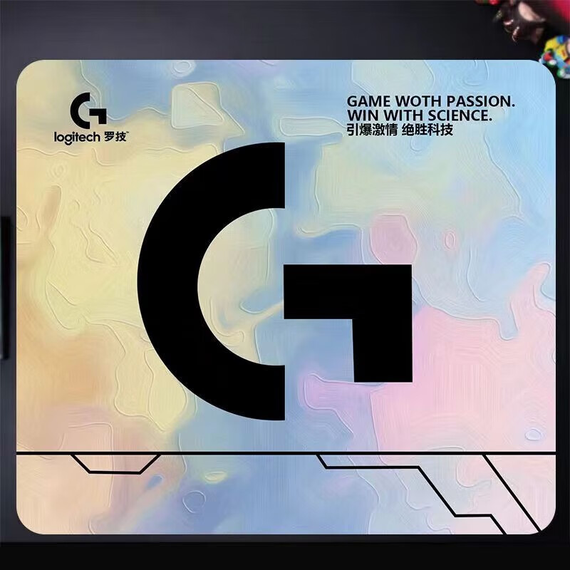 罗技（G）鼠标垫超大加厚天然橡胶男生电竞游戏FPS细面滑垫键盘垫电脑桌面 黄粉蓝 210x260mmx2mm