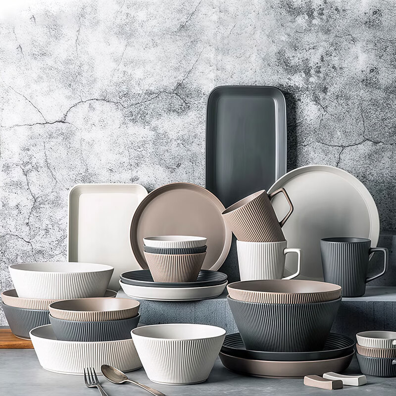 ����ɭ�������װ���̲;����������װ�������ݸ���ֵ��Ǩ֮ϲ55ͷ���װ