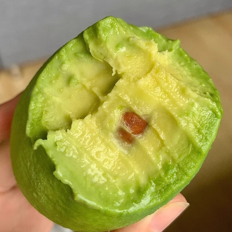 鲜级佳秘鲁牛油果鳄梨微催熟新鲜水果孕妇宝宝辅食代餐当季水果 100-130 6枚