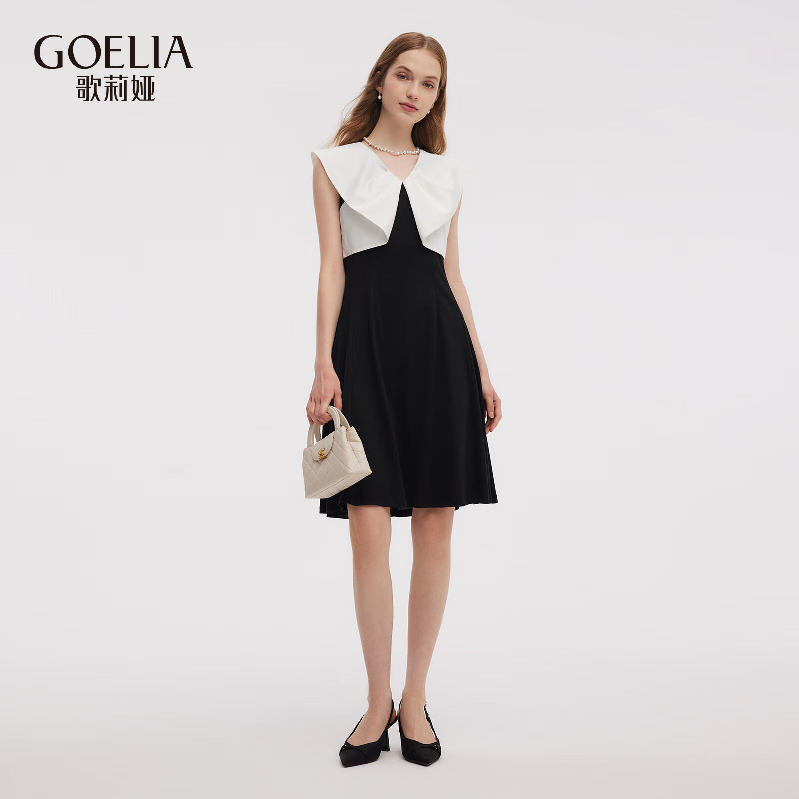 歌莉娅 秋季新品  蝴蝶领连衣裙  1E7R4H040 00B黑色 S