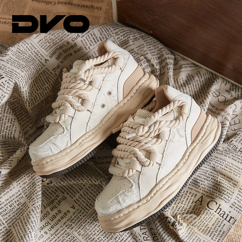 DVO【毒液】7CM隐形内增高鞋男秋黑武士轻便厚底鞋百搭休闲面包鞋女 白色 44 男码