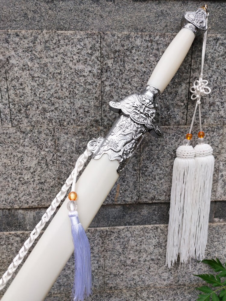 旋龍太極劍不銹鋼女士晨練健身劍軟劍表演劍武術(shù)劍男士未開(kāi)刃古裝道具 刃長(cháng)70cm象牙白身高150-165