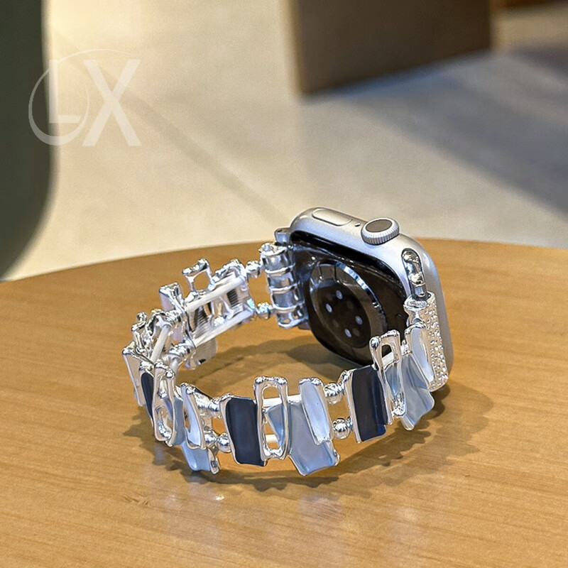 适用苹果apple watch S10手表表带闪钻iwatch9腕带S876代轻奢女款 银蓝适用腕围13-15.5cm 适用42mm表盘【新品10代iwatch】