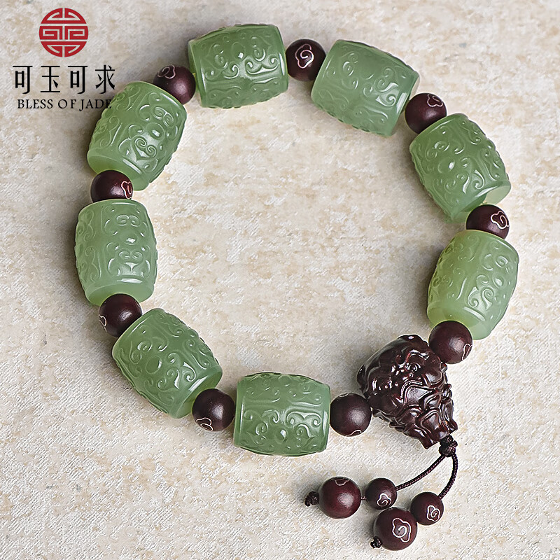 ���ڲ������������ �������ִ�  ��ʿ������ȴ���ϸ������ ��ʯ�鴮�ֳ��鱦���� ��ˮ��Լ17*15���� D2951z