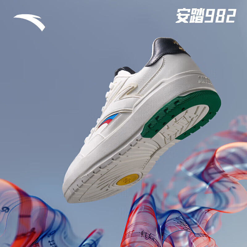 ��̤������˹982������ɫ��Ь��һ��ͬ���Ͱ��Ь�˶�Ь