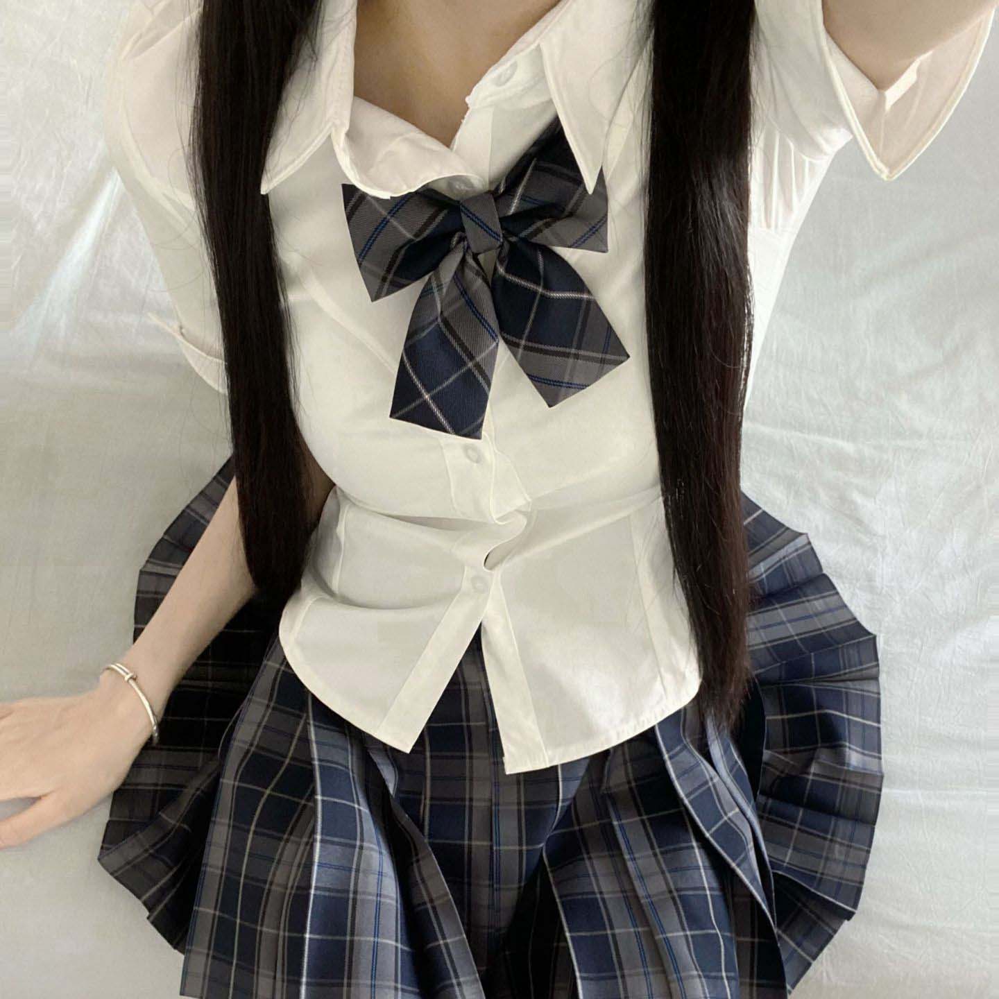 微光里JK制服小V收腰短袖衬衫夏季修身白衬衣日系学院风格百搭上衣衬衣 短袖收腰衬衣【白色 L】 95-105斤