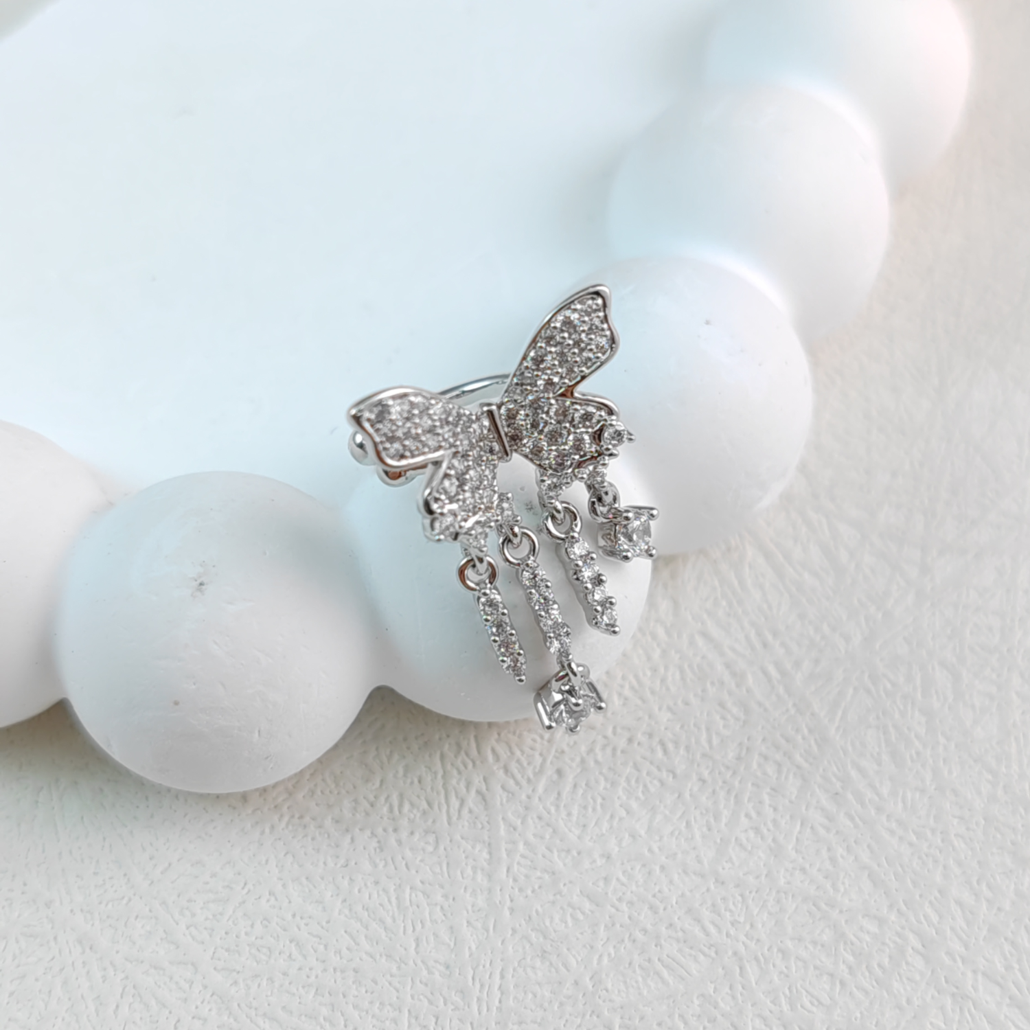 XUPING旭平首饰时尚款蝴蝶流苏款耳饰无耳洞可戴百搭耳夹 单边蝴蝶耳骨夹