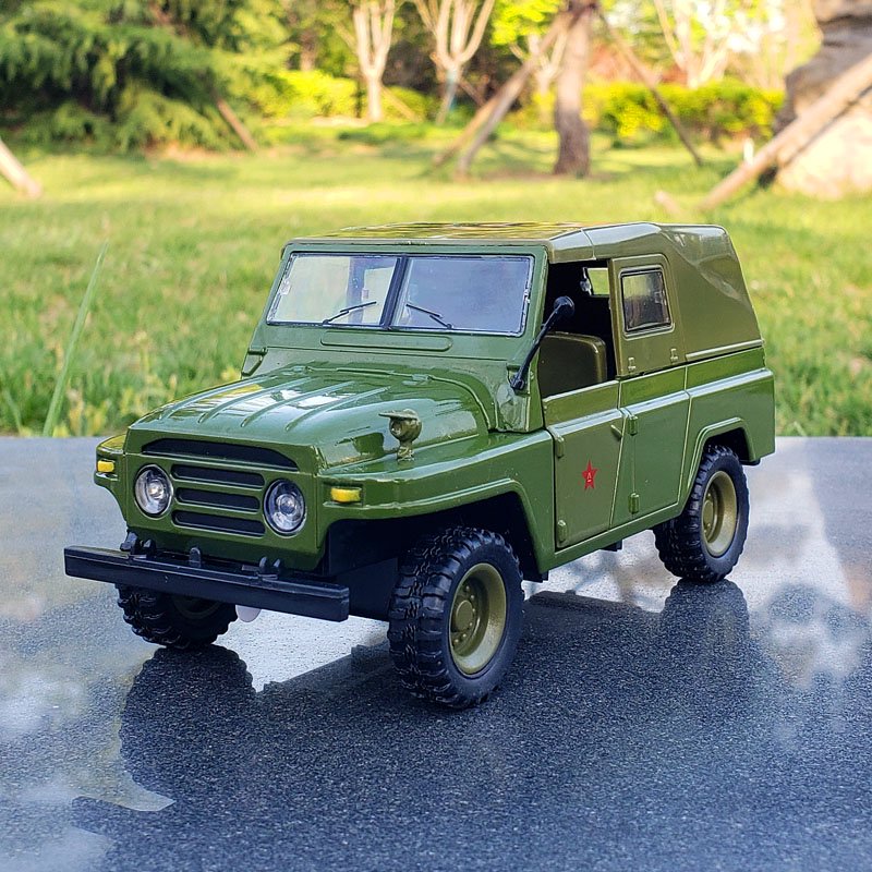 shenx北京吉普212怀旧车合金汽车模型军事车声光回力玩具车金属车摆件