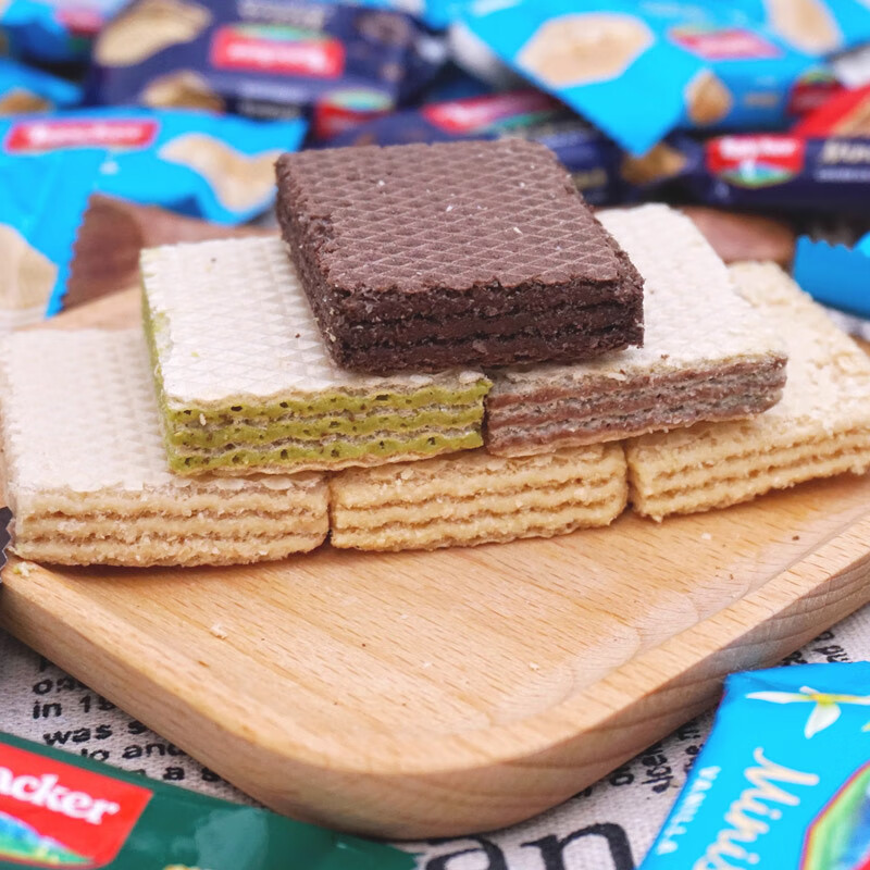 莱家意大利进口Loacker迷你威化饼干10g小包装榛子香草巧克力婚庆喜饼 牛奶可可味 10g*20小包