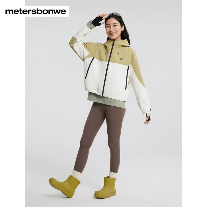 美特斯邦威[商场同款]夹克女2025春季新款户外时尚百搭连帽外套 鱼子酱黑 L 165 88A