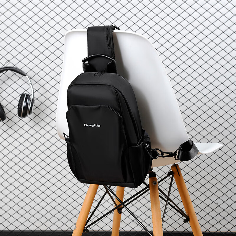 CHUONGKAIYE�¿���ʿ�ذ�����ʱ��б��ţ�򲼰��˶�������г��ƴ��������� ��Ӣ��