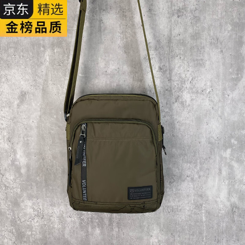 KGEG日本进口名牌单肩斜挎包竖款帆布包包户外轻便小背包防水尼龙2025 (大款)军绿22*7*27cm