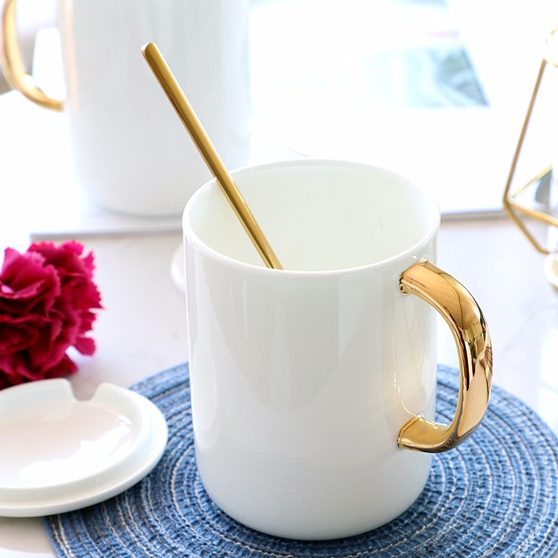 品来运陶瓷马克杯家用牛奶杯办公室喝水杯子带盖骨瓷情侣杯茶杯带勺 摩卡马克杯+盖+金勺