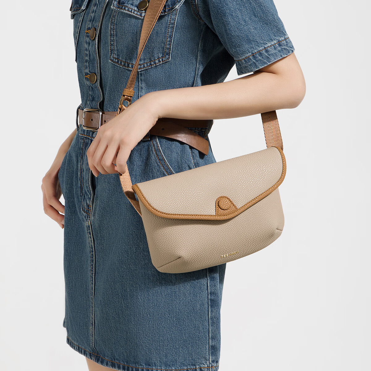 ������ TEENMIX Ů��ţƤб����������ذ����Űٴ���ͨ�ڵ��������������Ů�� ��ɫ