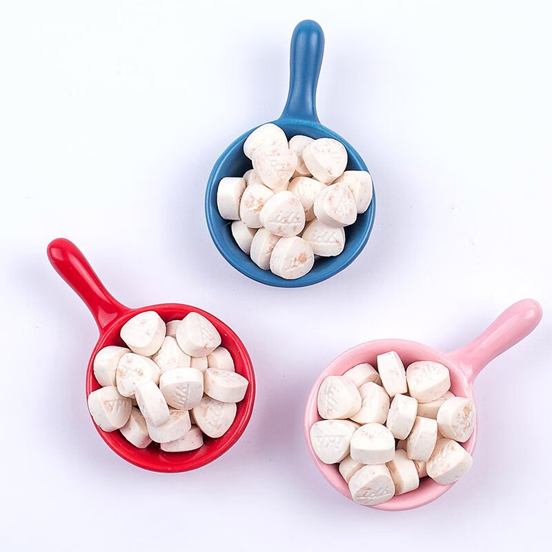 李霸天燕麦椰子贝钙海南特产干吃高钙原味无糖无添加牛奶片老人零食 250克1罐半斤