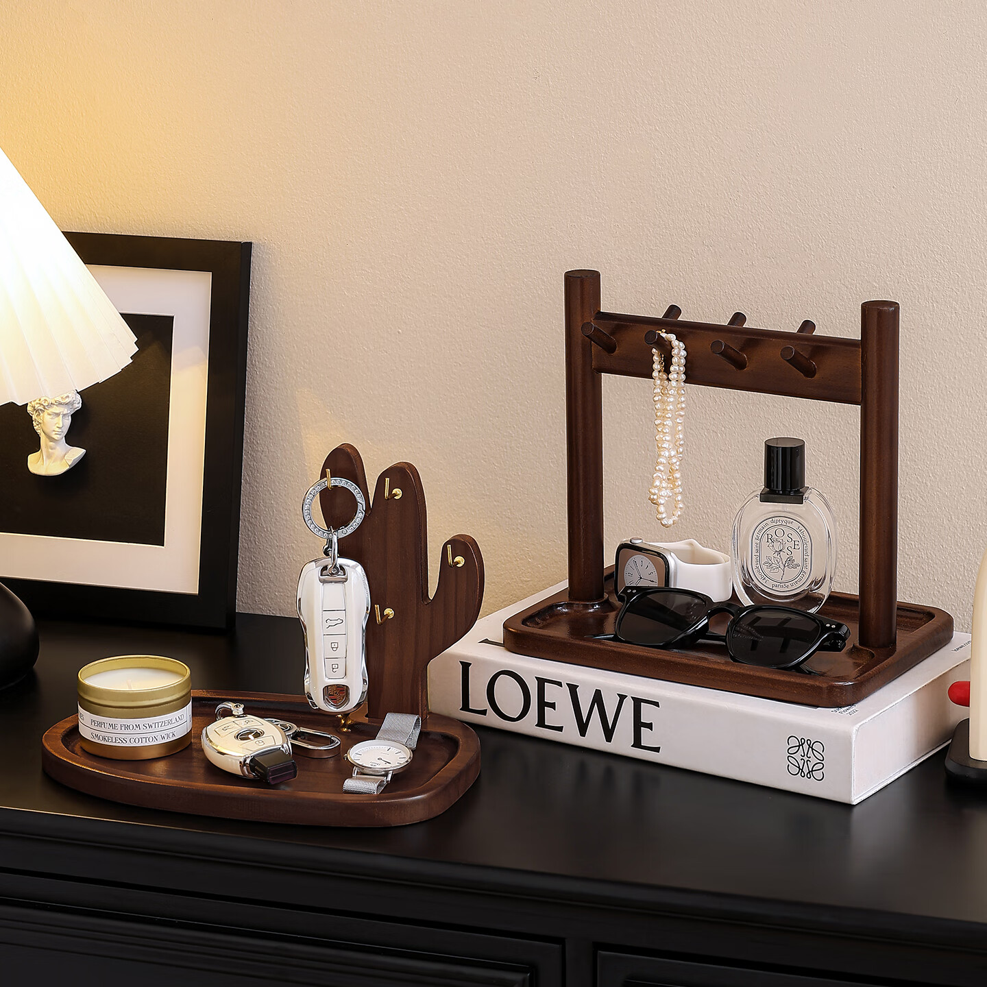 ���ڲ������S��йŷ�Կ����������װ��Ʒ�ڼ��뻧���ſ�Ь���������Ǩ�¾����� ���̿�+�����ƿ����ɫ�� 136Ԫ