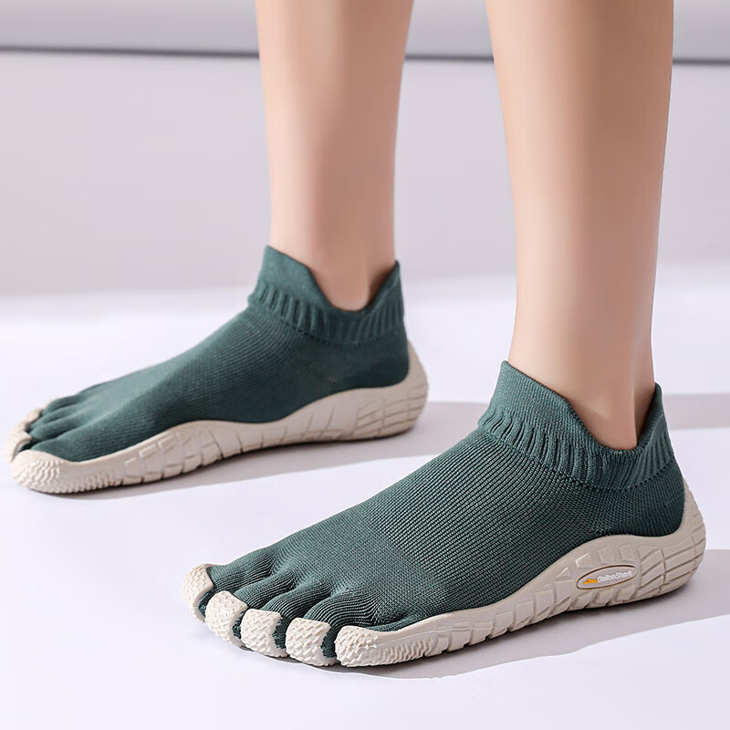 软啾啾五指分趾健身鞋减震跳绳软底瑜伽普拉提运动防滑力量深蹲硬拉训练 热颂红【五指分趾鞋】 34