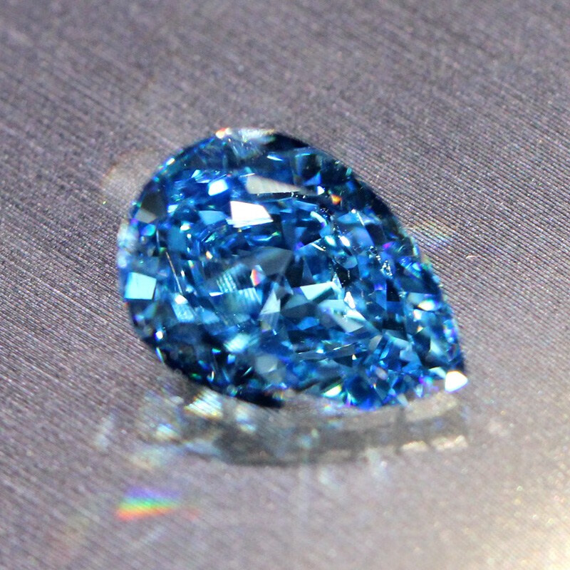 蓝钻高碳钻裸石裸钻戒面戒指项链未镶嵌蓝色地中海 雷迪恩水滴10x14mm