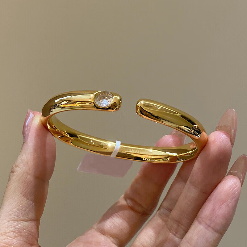 ��ŵ�ƽ�����������Ůʿʱ�м�Լ���999��Ȧ������������Ů������ ��������������Ĭ��58#/����Լ8.5g