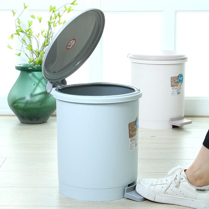 茶花脚踏垃圾桶