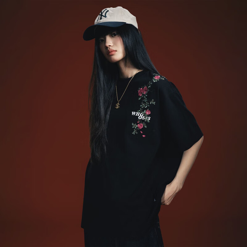 WHOOSIS(不知其名)蔷薇藤蔓刺绣短袖T恤夏季休闲百搭男女校园潮 黑色 【现货】 XL 三标齐全