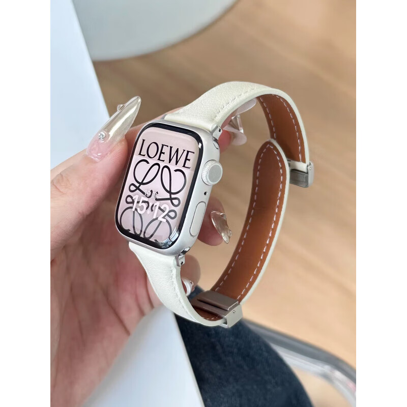 格汇品牌原装适用苹果S11手表表带iwatchs10真皮表带Applewatch9/8/7/Ultra3/Se轻奢女款时尚ins风腕带 【白色】平纹折叠|磁吸扣便捷佩戴 适用42mm表盘【新品10/11代iwatch】