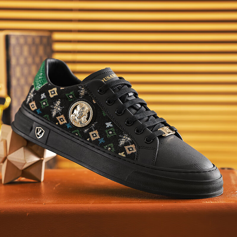 杜莎米娅夏季男鞋潮流新款透气小白鞋重工刺绣手工男士休闲鞋低帮防滑板鞋 黑色 44