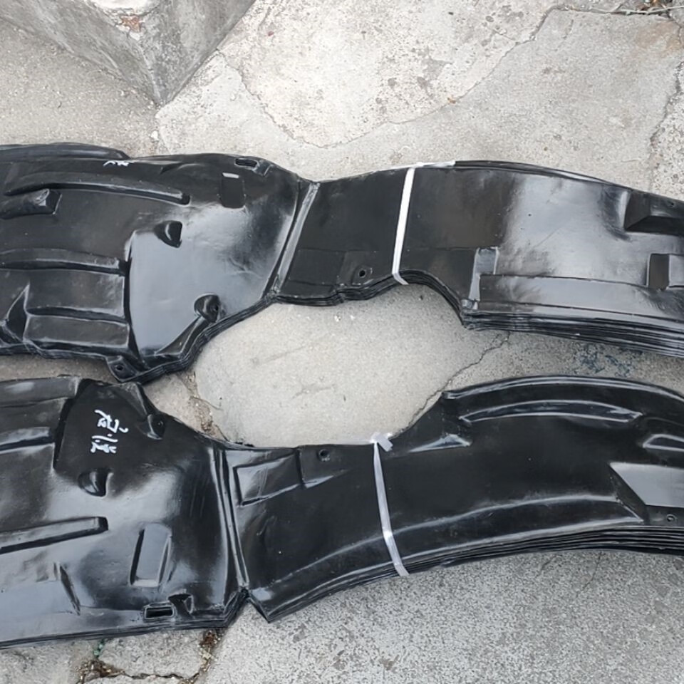 丽田适用于铃木启悦前轮叶子板内衬左右挡泥板内衬挡泥皮轮胎上护板