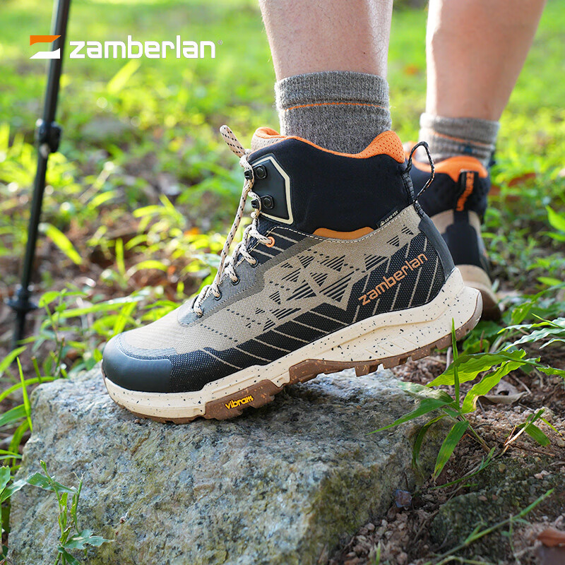 2026年徒步鞋哪个牌子好？这8款超舒适、耐磨防滑，轻松应对各种户外挑战，快来看看吧-图片8