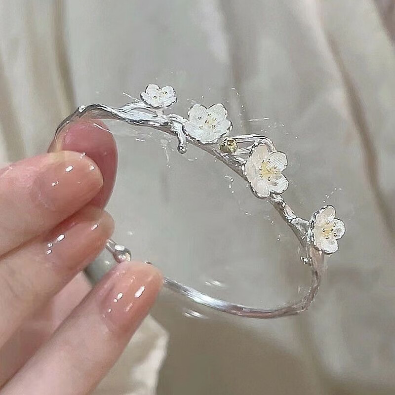 2025新款夏季竹节繁花女生手镯手链简约高级感手饰礼物闺蜜女友学 M748【樱花手镯】