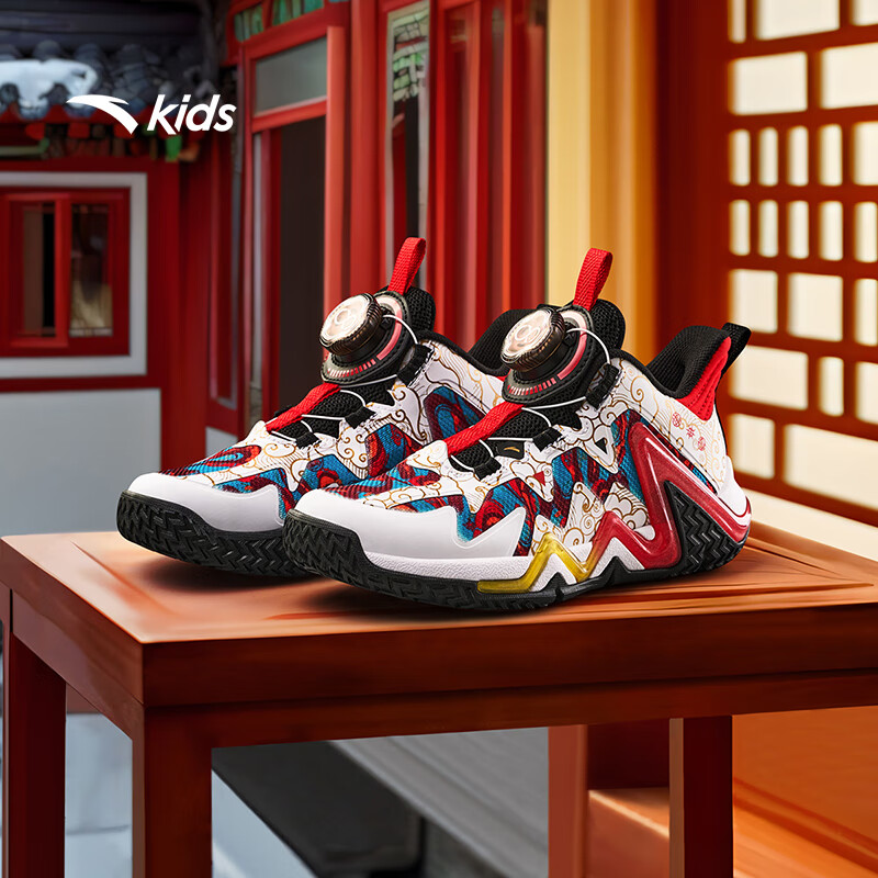 安踏儿童运动鞋男小童2026春季耐磨缓震旋钮逆鳞篮球鞋A12519930K