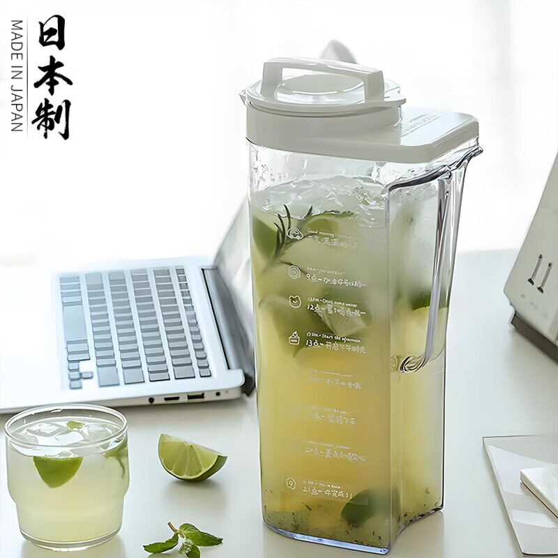 家の物語(yǔ)（KATEI STORY）日本進(jìn)口冷水壺家用大容量密封涼水杯塑料冷泡壺冰箱涼水壺飲料桶 2200ml