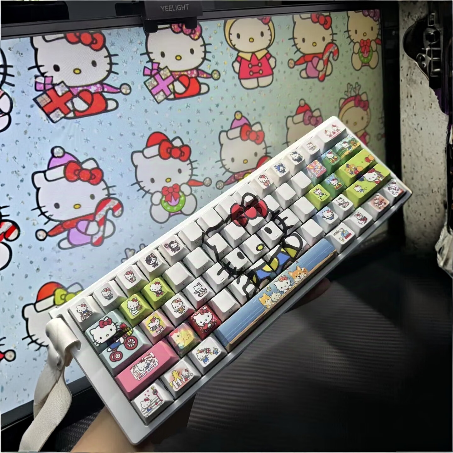 HelloKitty多色键帽侧刻透光wootingez63made68美加狮ev63 atkvgn艾石头小蜜蜂ace68win 白色侧刻透光适配到87键，发全套