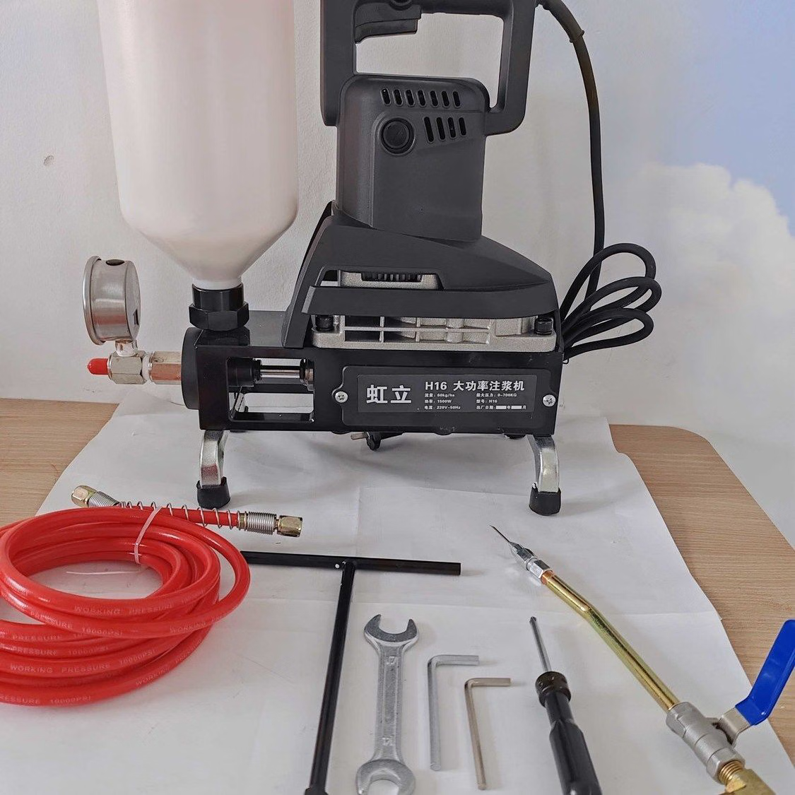 德国精工大功率瓷砖空鼓修复机