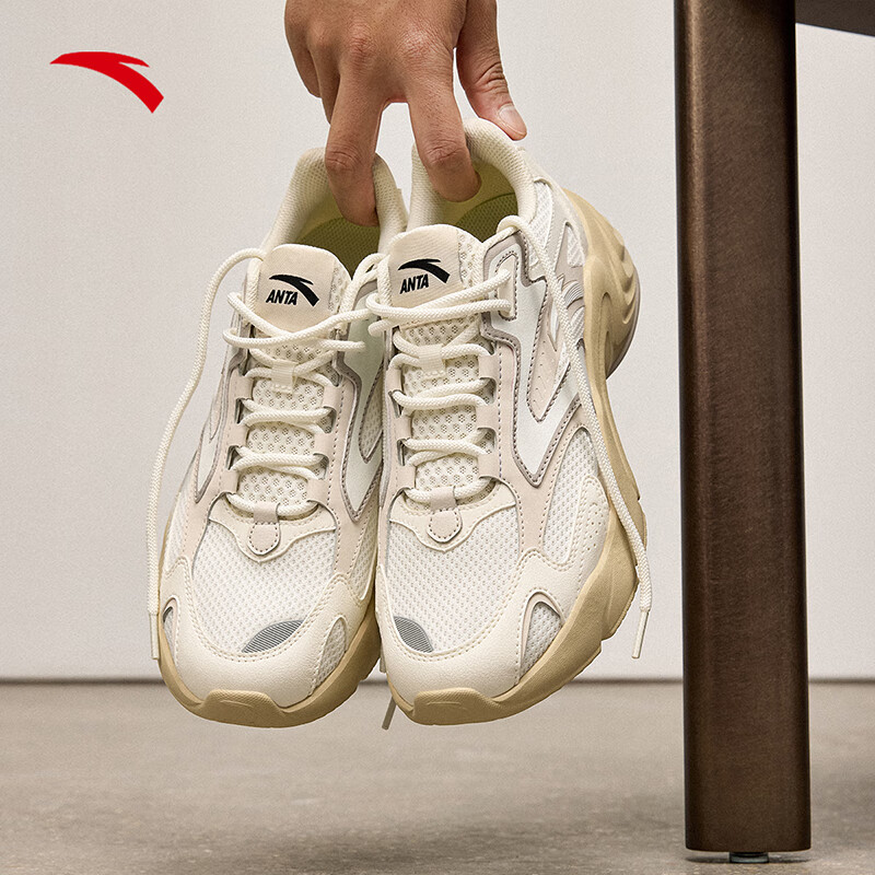 ��̤���� | ������Ь�п��ļ�����͸�������˶�Ь��������������Ь