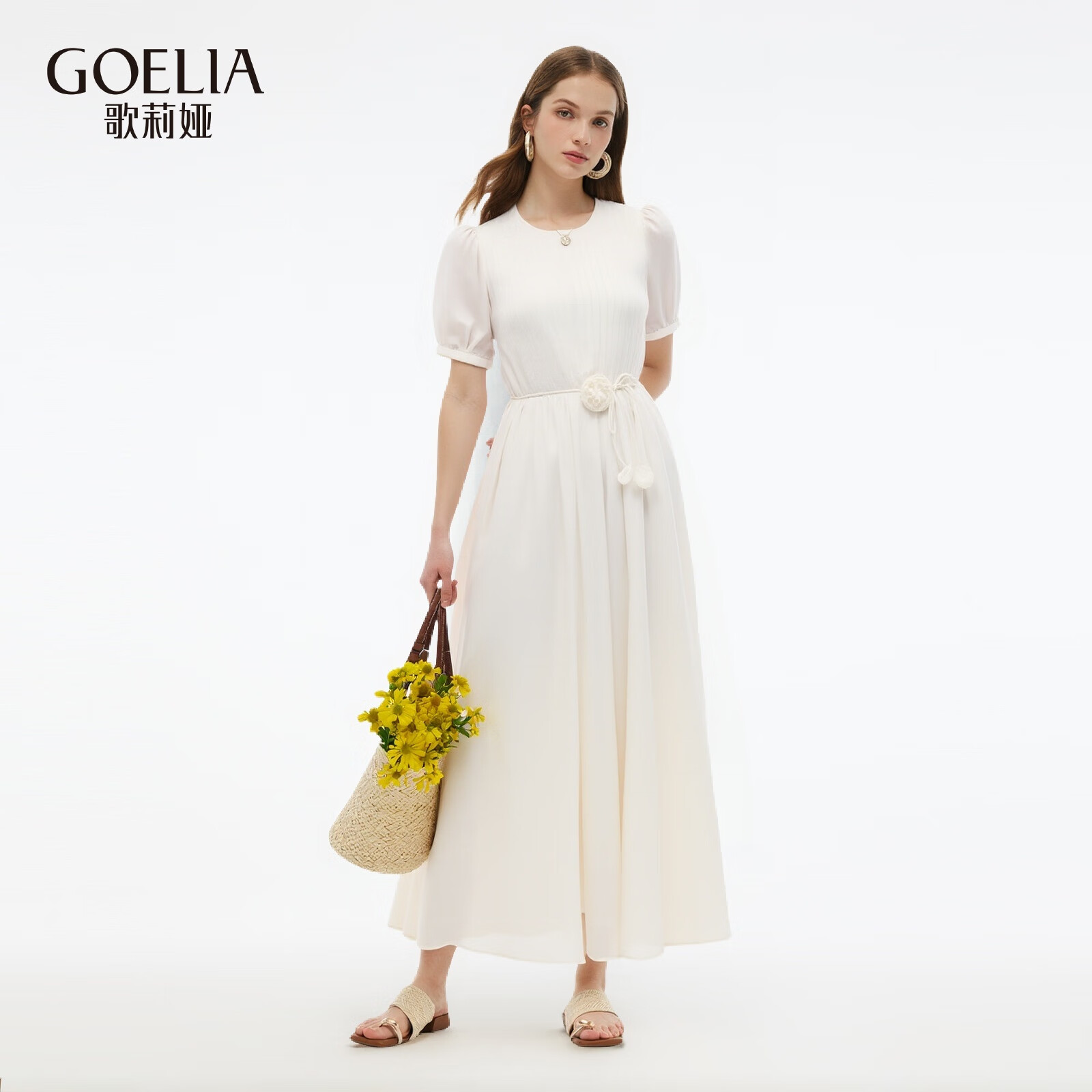 歌莉娅 秋季新品  天丝宽松A型连衣裙配腰带+可拆卸花朵1E9L4K650 07W米色 M