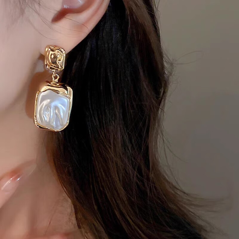 DOMAIWINS法式轻奢时尚方形褶皱耳环小众高级设计感珍珠复古中古风百搭耳钉 法式复古珍珠耳环